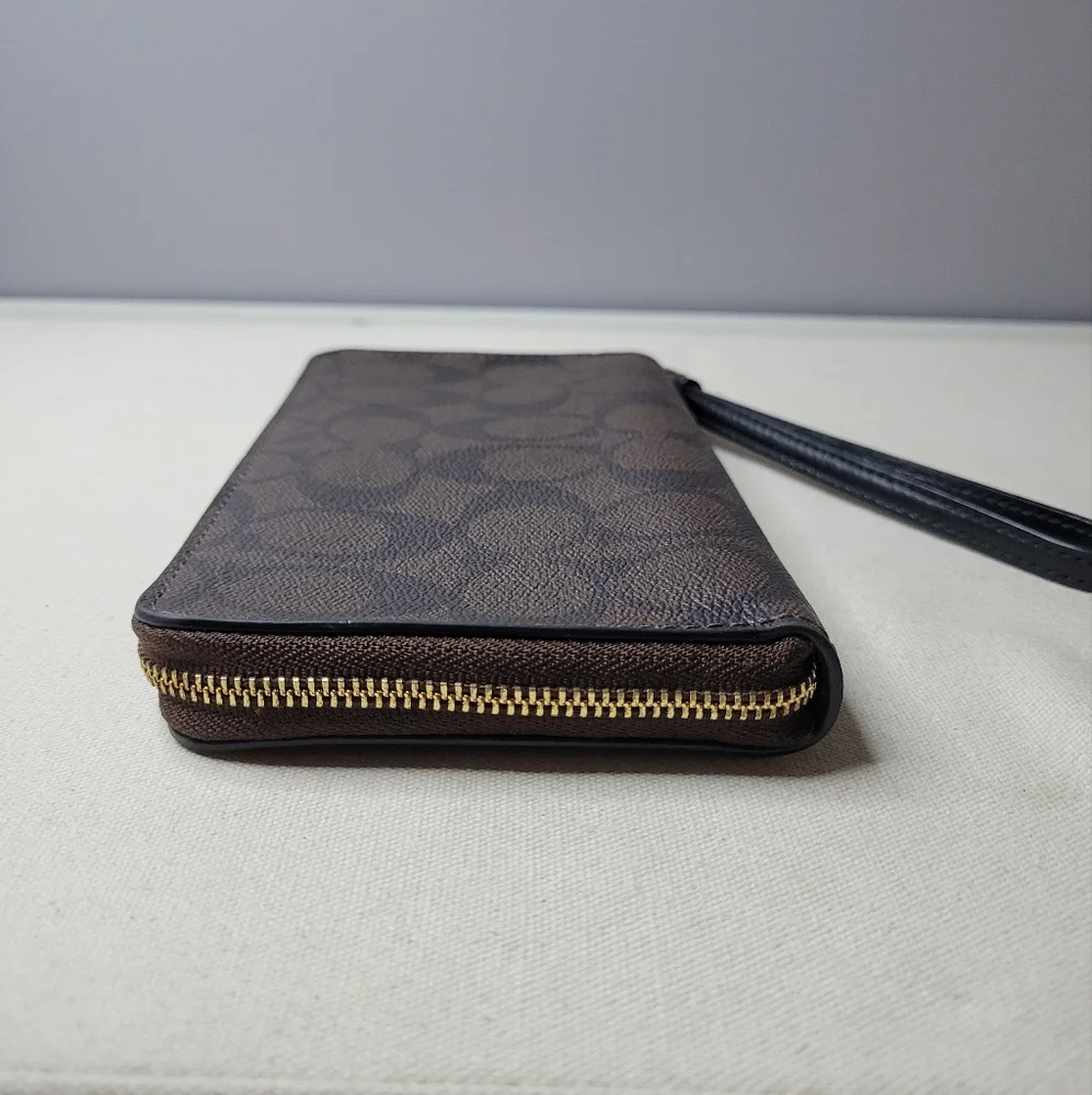 Coach Signature Brown Large Phone Wallet In Signature Canvas - Picture 3 of 15